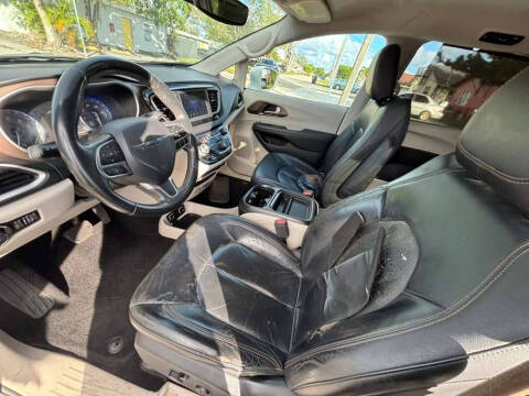 2018 Chrysler Pacifica Touring L