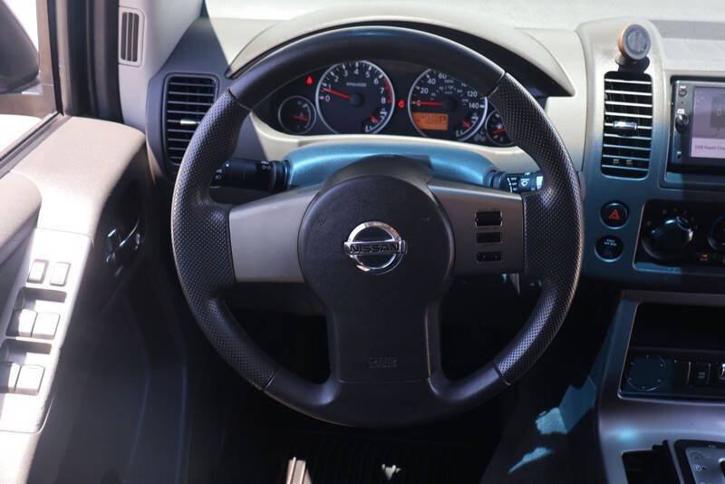 2011 Nissan Pathfinder S