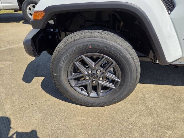 2025 Jeep Gladiator Sport S