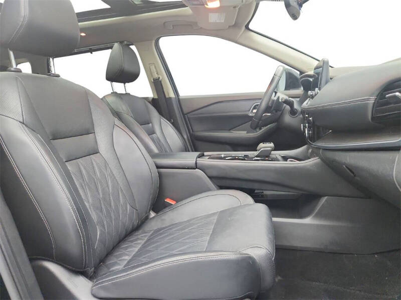 2022 Nissan Rogue Platinum