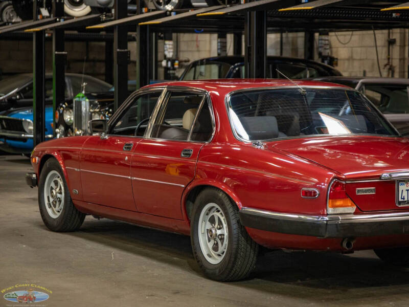 1987 Jaguar XJ-Series XJ6 Vanden Plas