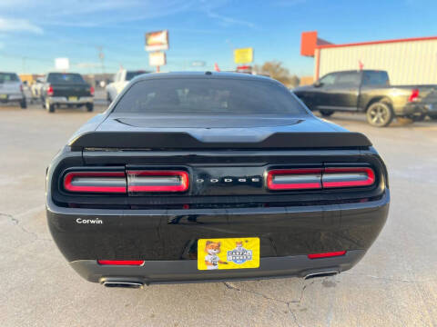 2015 Dodge Challenger SXT