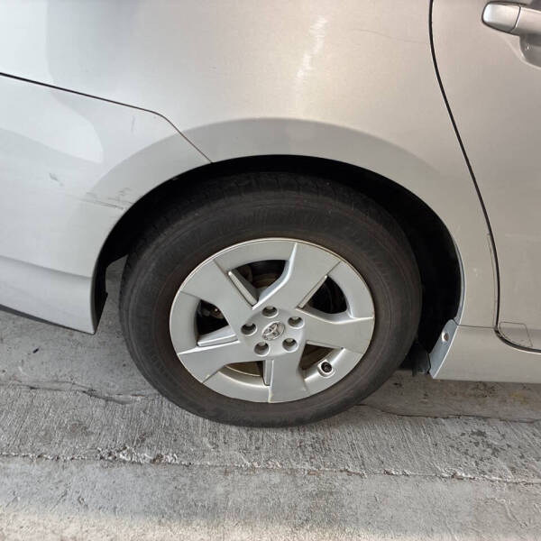 2011 Toyota Prius Three