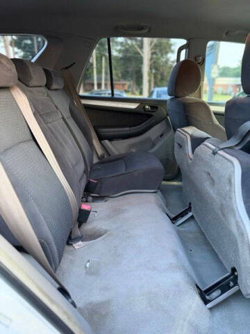 2004 Toyota 4Runner SR5