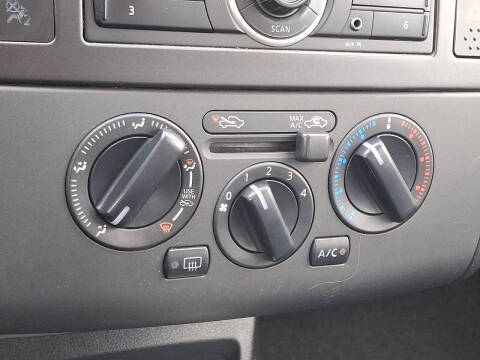 2012 Nissan Versa 1.8 S