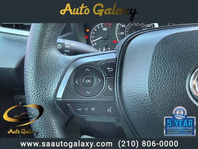 2020 Toyota Corolla LE