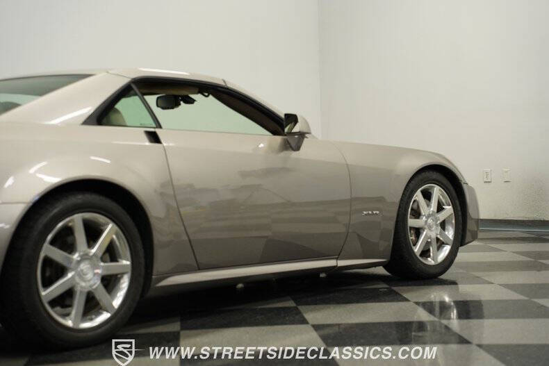 2004 Cadillac XLR
