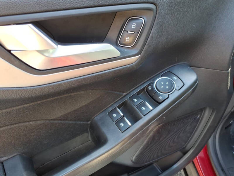 2021 Ford Escape SE