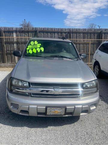2006 Chevrolet TrailBlazer for sale at J D USED AUTO SALES INC in Doraville GA