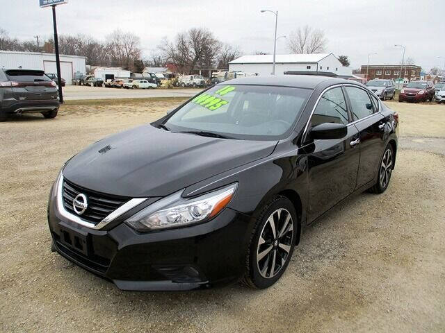 2018 Nissan Altima for sale at Northeast Iowa Auto Sales in Hazleton IA