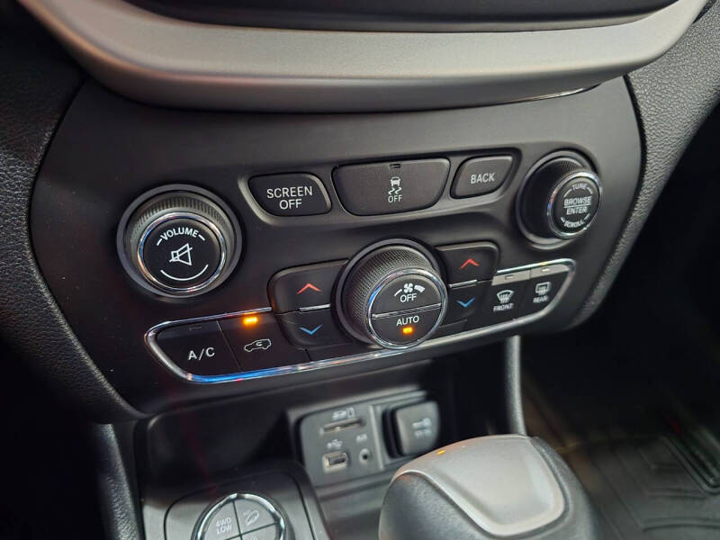 2018 Jeep Cherokee Trailhawk