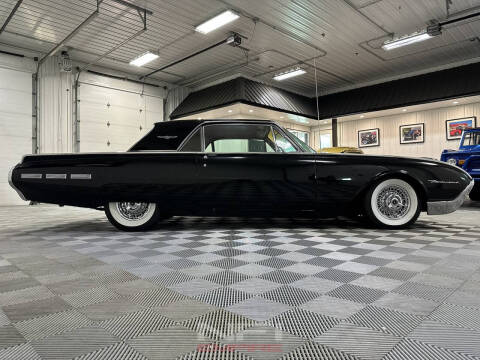 1962 Ford Thunderbird