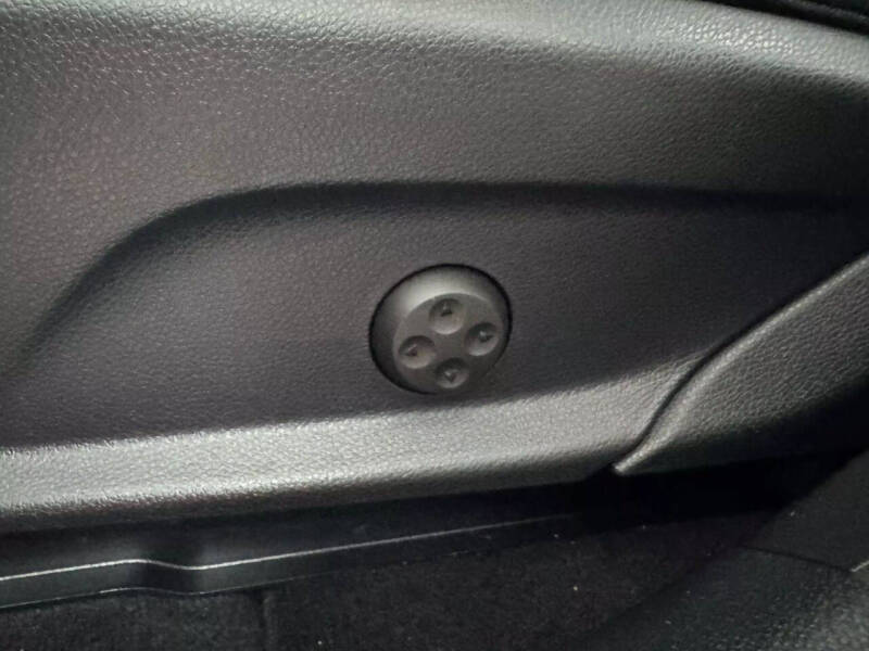 2020 Mercedes-Benz GLC GLC 300