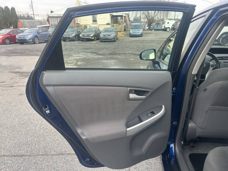 2011 Toyota Prius Two