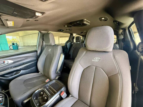 2019 Chrysler Pacifica Touring Plus