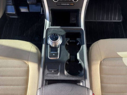 2023 Ford Edge SE