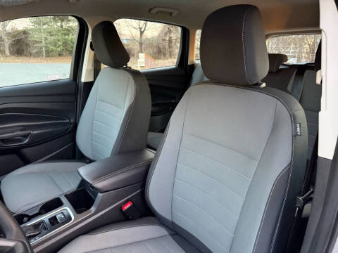 2019 Ford Escape S