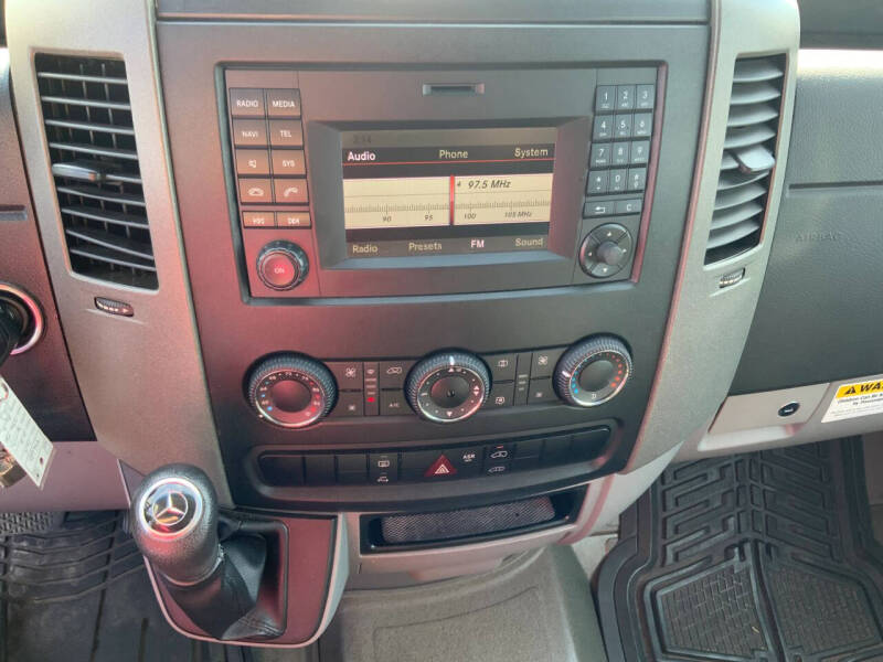 2014 Mercedes-Benz Sprinter 2500