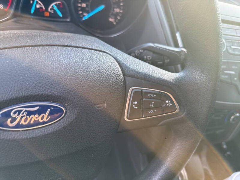 2017 Ford Escape S