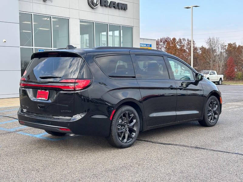 2026 Chrysler Pacifica Limited