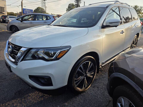 2018 Nissan Pathfinder Platinum