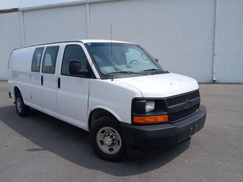 2017 Chevrolet Express 2500