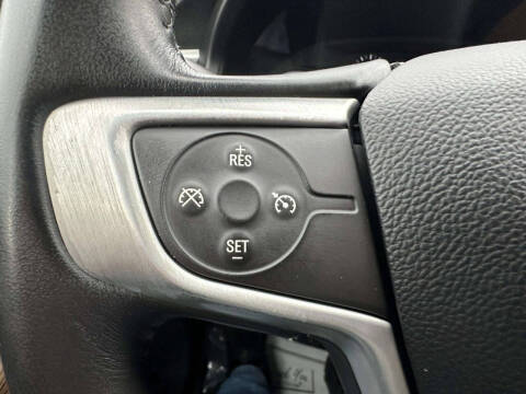 2017 GMC Acadia SLE-2