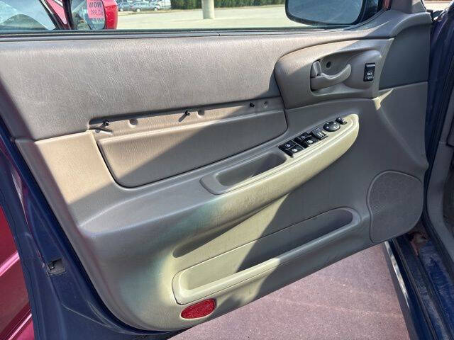 2005 Chevrolet Impala LS