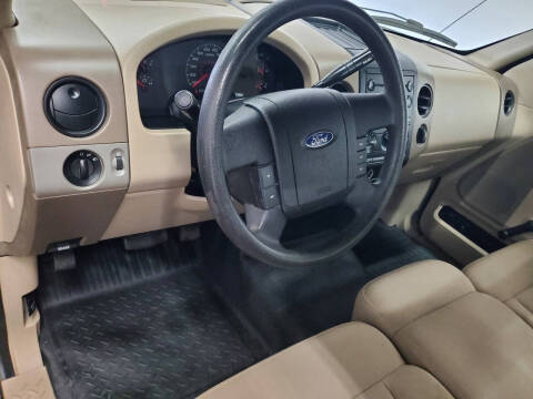 2005 Ford F-150 XLT