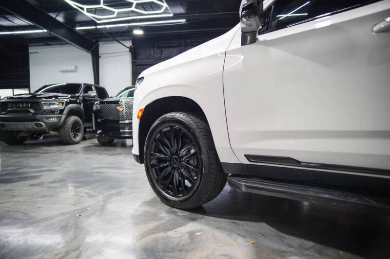 2024 Cadillac Escalade Premium Luxury