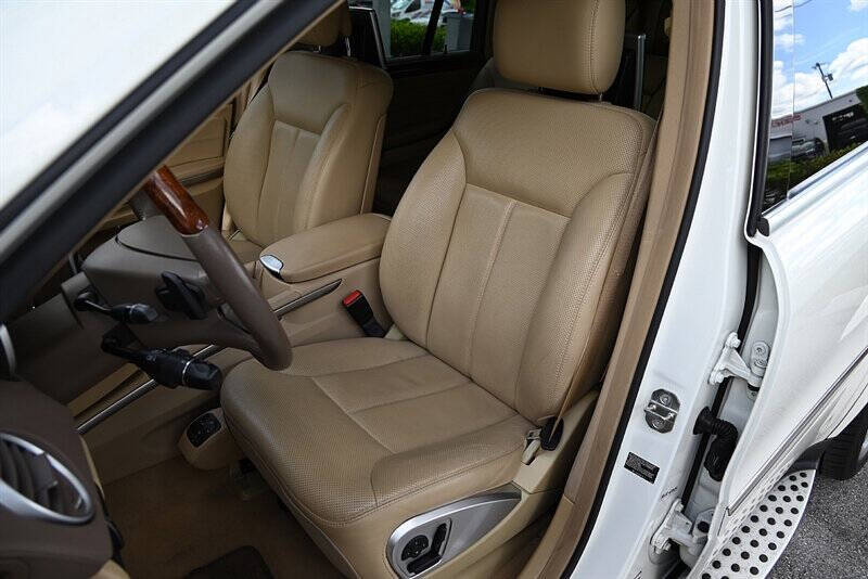 2009 Mercedes-Benz GL-Class 44