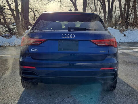 2021 Audi Q3 quattro S line Prem Plus 45 TFSI