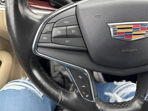 2018 Cadillac XT5 Luxury