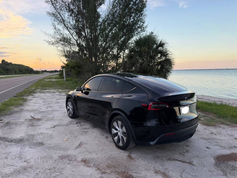2021 Tesla Model Y Standard Range