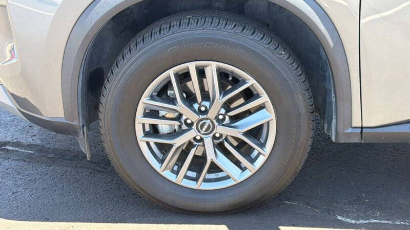 2023 Nissan Rogue S