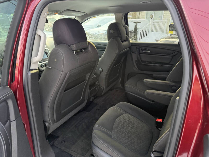 2016 GMC Acadia SLE-2