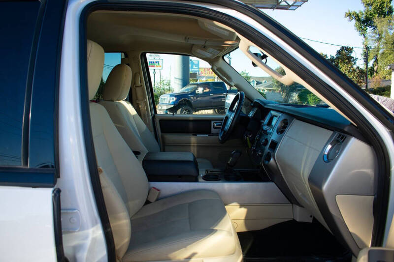 2017 Ford Expedition XLT