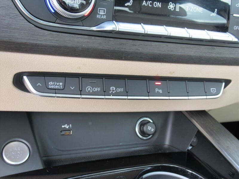 2021 Audi A4 quattro S line Prem Plus 45 TFSI