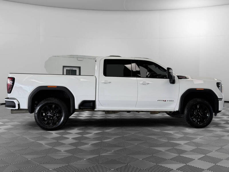 2025 GMC Sierra 2500HD