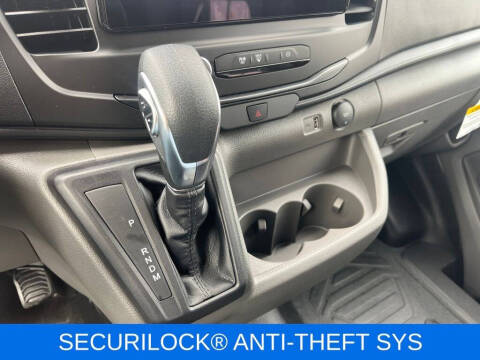 2025 Ford Transit 250