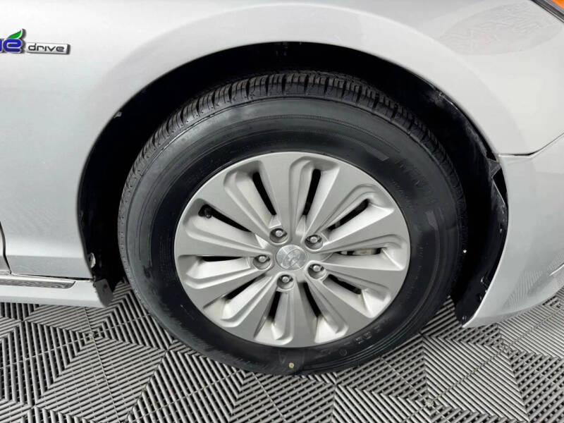 2016 Hyundai Sonata Hybrid SE