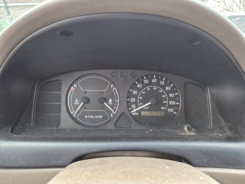 2002 Toyota Corolla CE