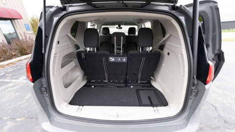 2020 Chrysler Pacifica Touring