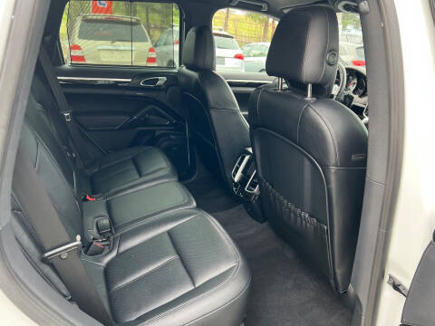 2014 Porsche Cayenne S