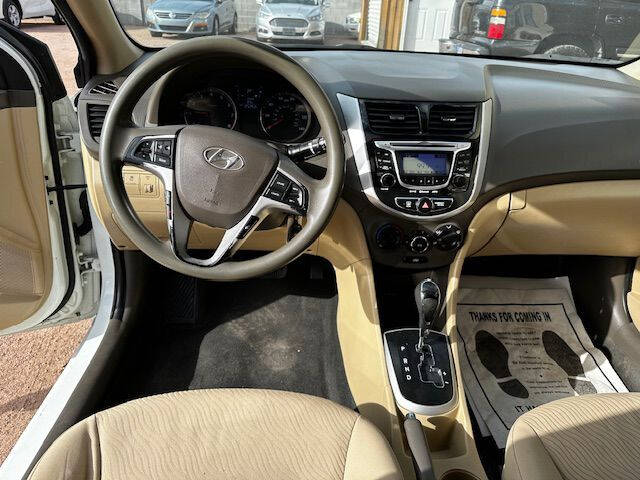 2013 Hyundai Accent GLS