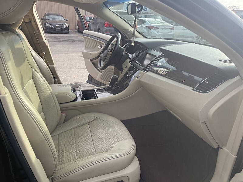 2013 Ford Taurus Limited