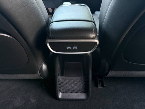 2023 Genesis GV60 Advanced