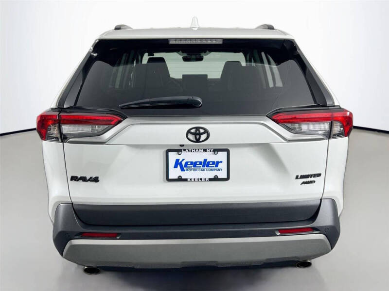 2023 Toyota RAV4 Limited