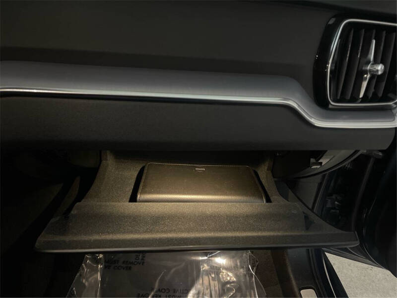 2020 Volvo S60 T5 Momentum