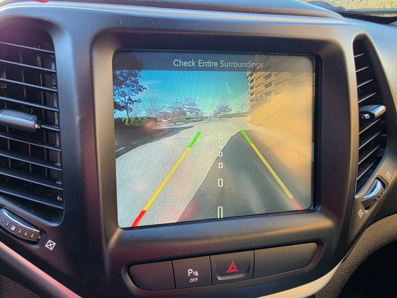 2017 Jeep Cherokee Overland